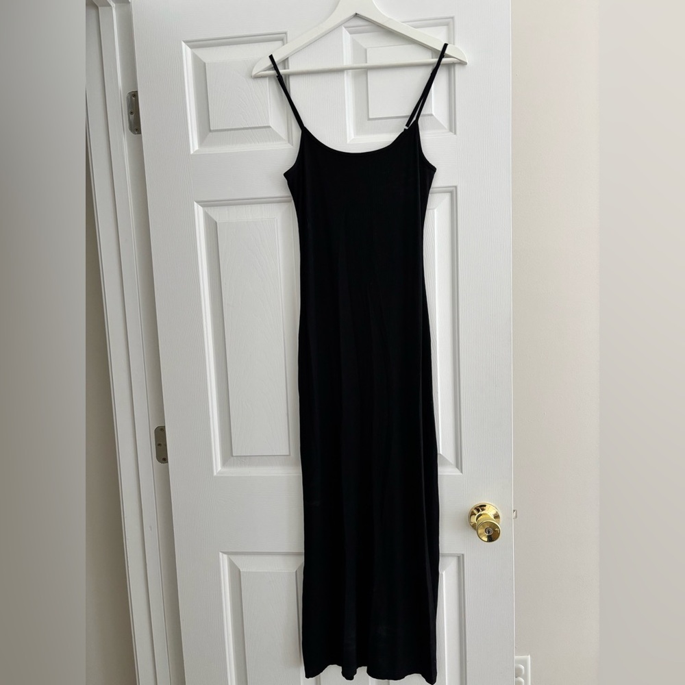 SOLAÍ the label Black Spaghetti Strap Dress